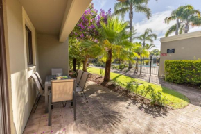Carindale, 16 19-23 Dowling Street - Ground floor unit with foxtel, complex pool and tennis Court